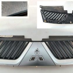 MASCHERINA GRIGLIA ANTERIORE 7450A037ZZ MITSUBISHI OUTLANDER 2.0TDI 2007 1B
