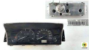 STRUMENTAZIONE CONTACHILOMETRI YAC001550 15P LAND ROVER DISCOVERY 2.5TD 2002 41B